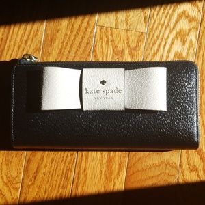Kate spade wallet
